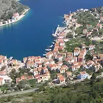 Korsan Ada Κας