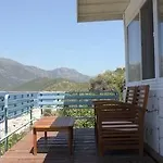Korsan Ada فندق
