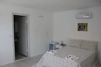 Korsan Ada Hotell Kaş