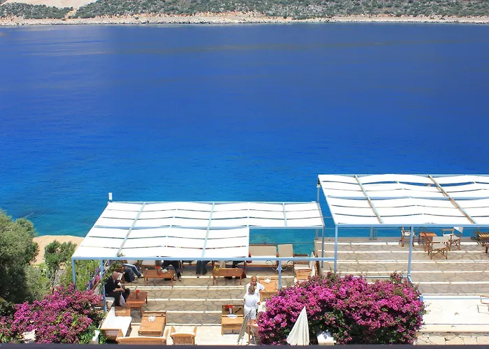 Korsan Ada Hotell 2*