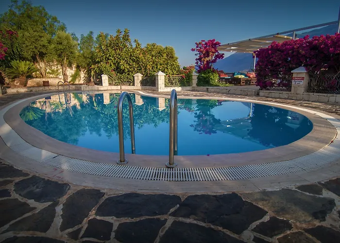 Hotell Korsan Ada 2*