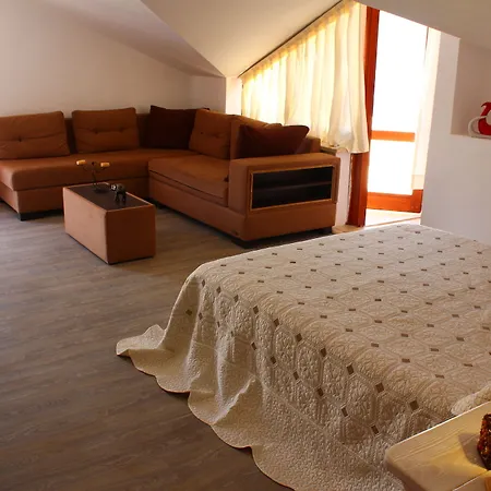 Korsan Ada Hotel 2*