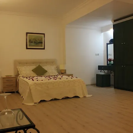 Hotel Korsan Ada 2*